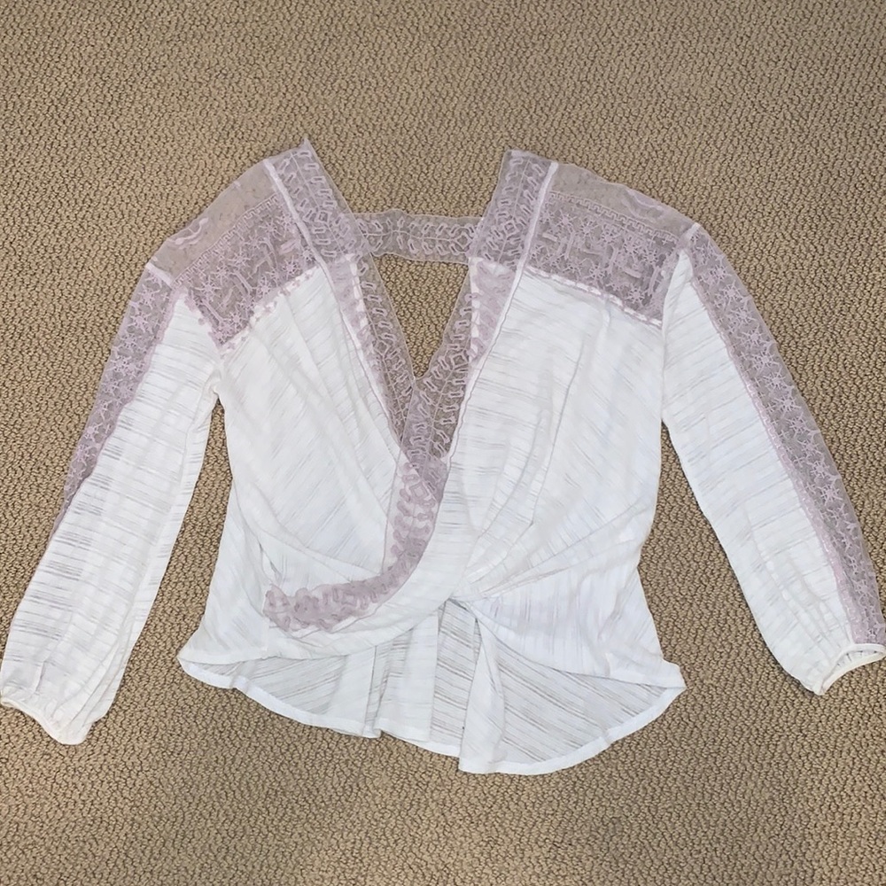 Women’s Free People White Lacey Long Sleeve Blouse